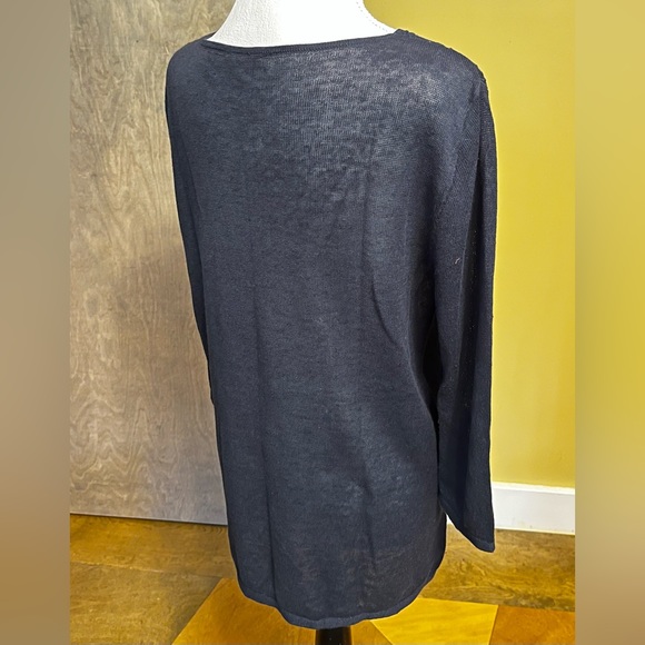 J. Jill Navy Embroidered Floral Crochet Lace Linen Top L - Picture 3 of 9